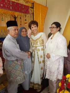 Paula Fellingham with King and Queen of Malaysia